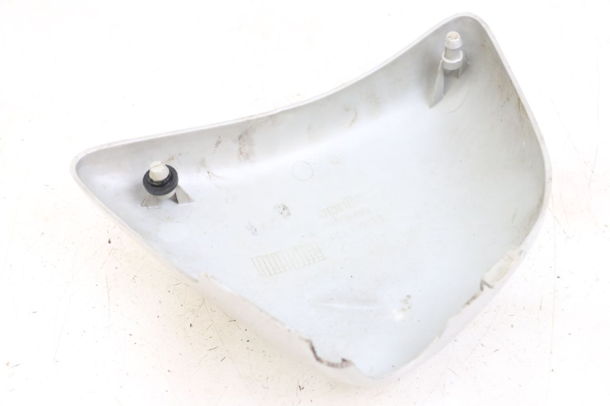 photo de CACHE SOUS SELLE DROIT APRILIA CLASSIC 125 (1995 - 2001)