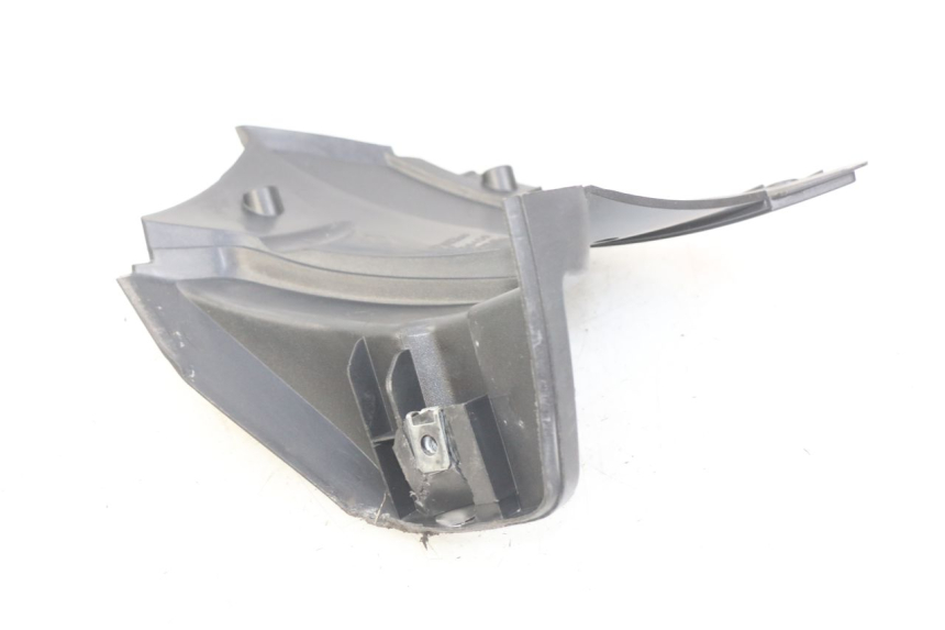 photo de CACHE SOUS SELLE DROIT APRILIA SR 2T 50 (2012 - 2017)