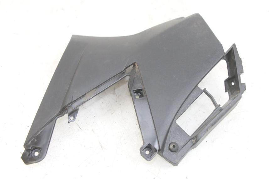 photo de CACHE SOUS SELLE DROIT APRILIA SXR 50 (2021 - 2023)