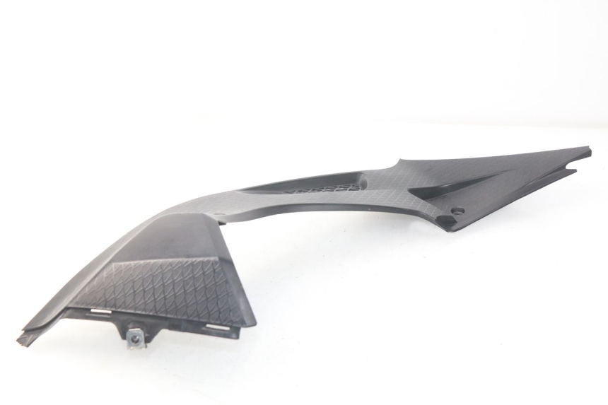 photo de CACHE SOUS SELLE DROIT BMW S RR ABS S1000RR 1000 (2009 - 2011)