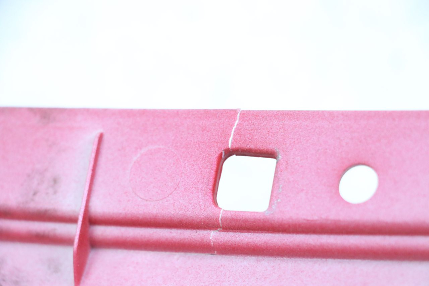 photo de CACHE SOUS SELLE DROIT PEUGEOT DJANGO 4T 50 (2014 - 2019) - Autre angle de vue