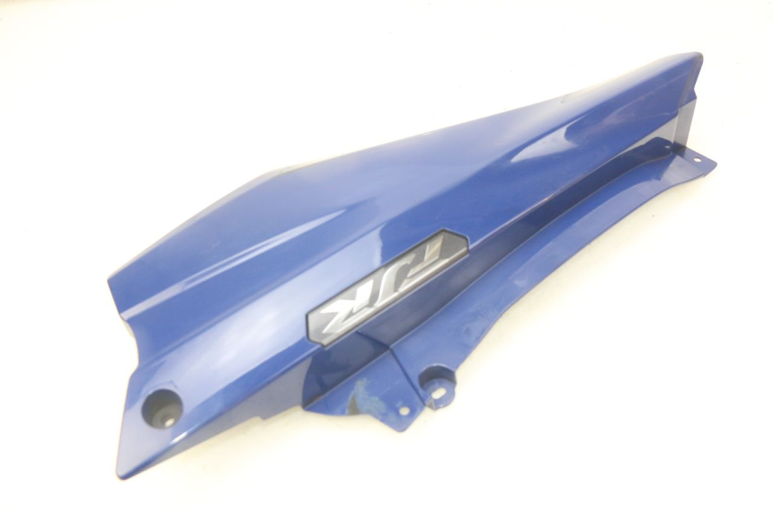 photo de CACHE SOUS SELLE DROIT YAMAHA FJR ABS 1300 (2016 - 2020)