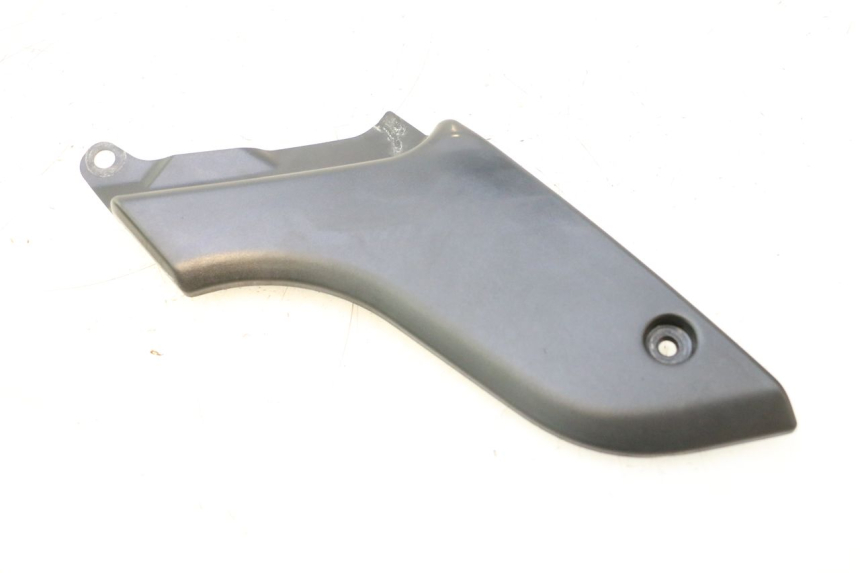 photo de CACHE SOUS SELLE DROIT YAMAHA FJR 1300 (2001 - 2005) - Vue principale