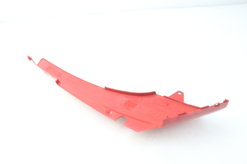 photo de CACHE SOUS SELLE DROIT PEUGEOT FOX 50 (1995 - 2003)