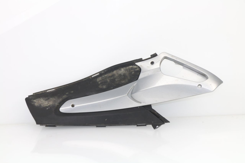 photo de CACHE SOUS SELLE DROIT GILERA RUNNER 50 (1999 - 2005)