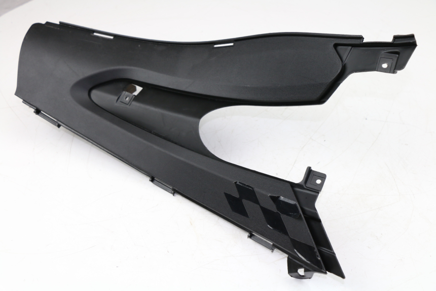 photo de CACHE SOUS SELLE DROIT GILERA RUNNER SP 50 (2009 - 2017)