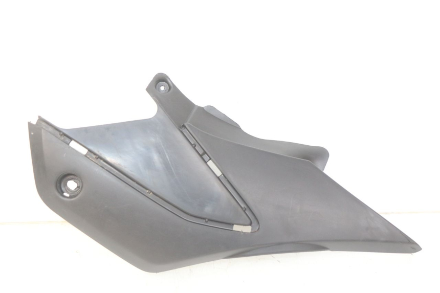 photo de CACHE SOUS SELLE DROIT HONDA XR L 125 (2003 - 2007)