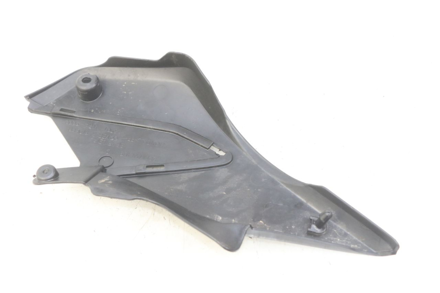 photo de CACHE SOUS SELLE DROIT HONDA XR L 125 (2003 - 2007)