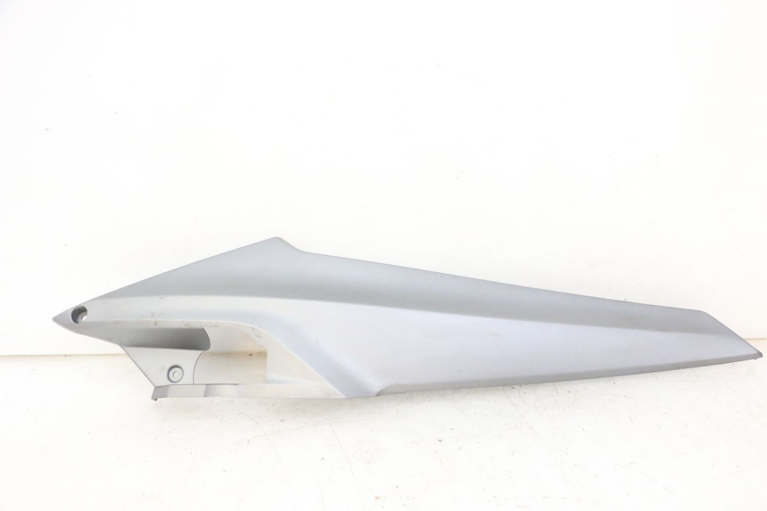 photo de CACHE SOUS SELLE DROIT SYM JOYMAX 125 (2010 - 2017)