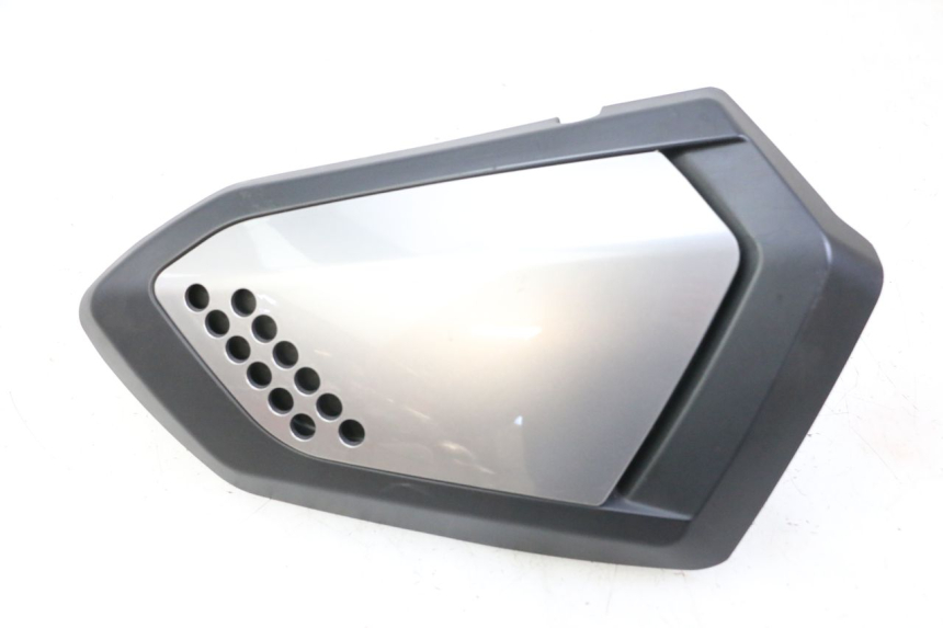photo de CACHE SOUS SELLE DROIT KEEWAY K-LIGHT KLIGHT 125 (2018 - 2025)