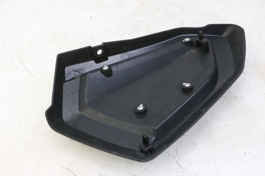 photo de CACHE SOUS SELLE DROIT KEEWAY K-LIGHT KLIGHT 125 (2018 - 2025)