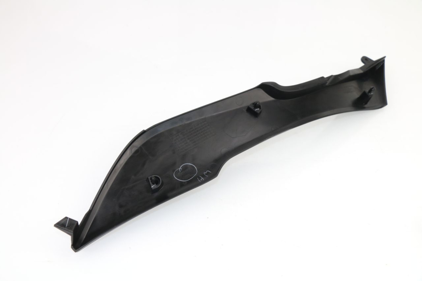 photo de CACHE SOUS SELLE DROIT KAWASAKI VERSYS ABS 650 (2015 - 2018)