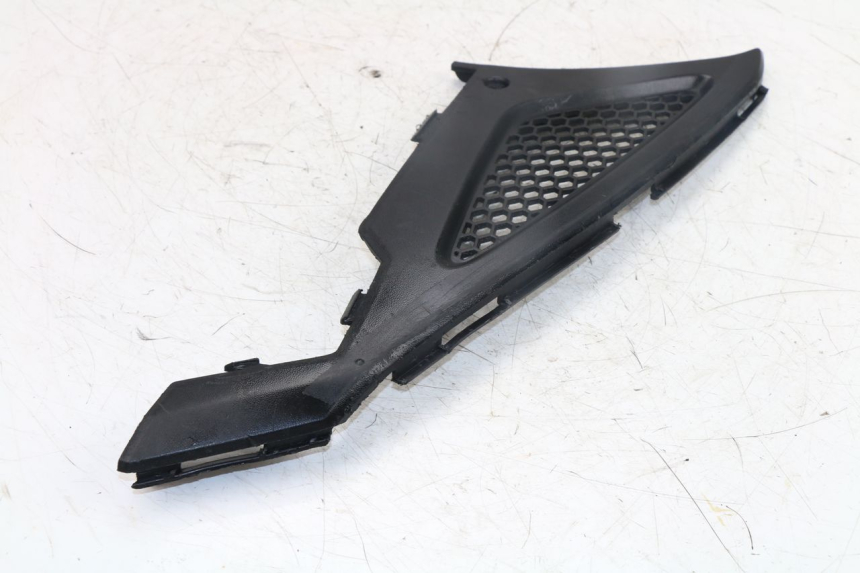 photo de CACHE SOUS SELLE DROIT KYMCO AGILITY RS 4T 50 (2009 - 2013)