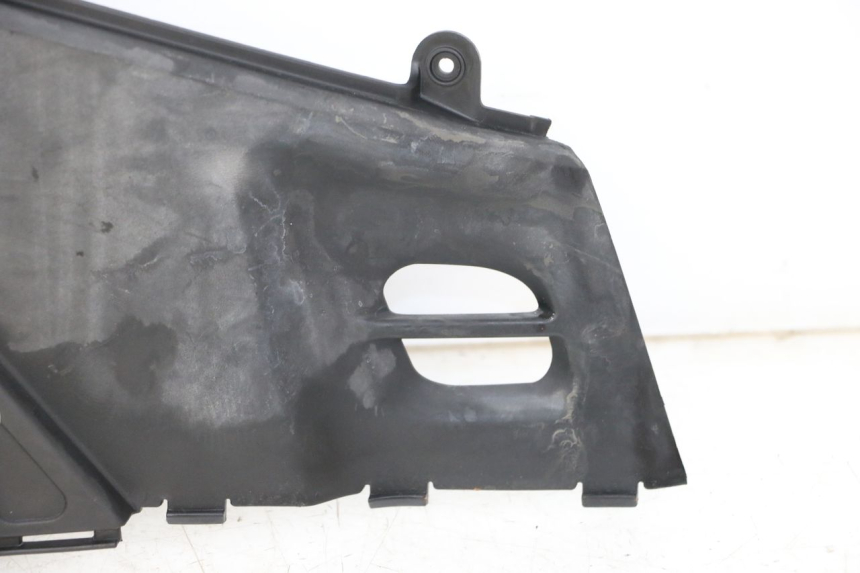 photo de CACHE SOUS SELLE DROIT KYMCO PEOPLE S 125 (2000 - 2008)