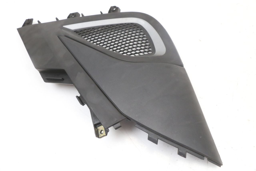 photo de CACHE SOUS SELLE DROIT KYMCO SUPER 8 4T 50 (2018 - 2020)