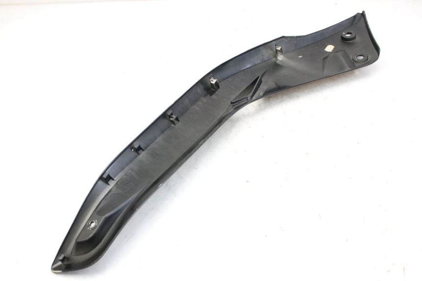 photo de CACHE SOUS SELLE DROIT MBK SKYCRUISER 125 (2010 - 2013)