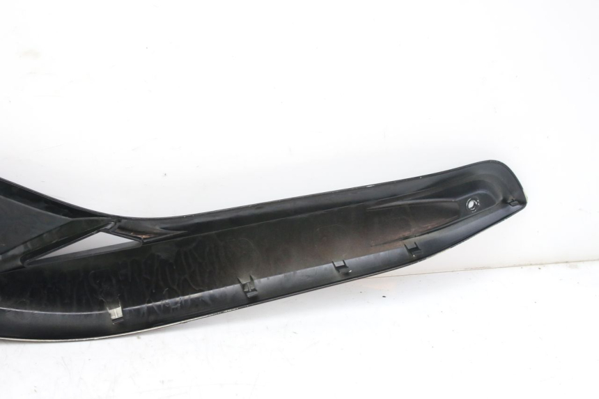 photo de CACHE SOUS SELLE DROIT MBK SKYCRUISER 125 (2010 - 2013)