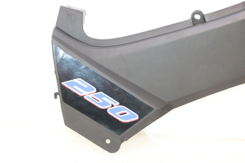 photo de CACHE SOUS SELLE DROIT KYMCO MXU R 250 (2004 - 2010) - Vue produit