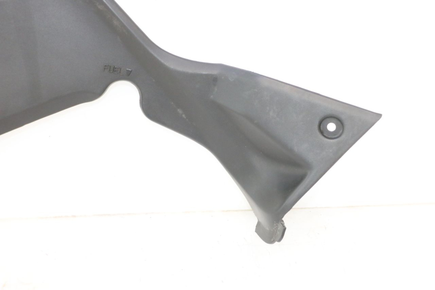 photo de CACHE SOUS SELLE DROIT KYMCO MXU R 250 (2004 - 2010) - Pièce contrôlée