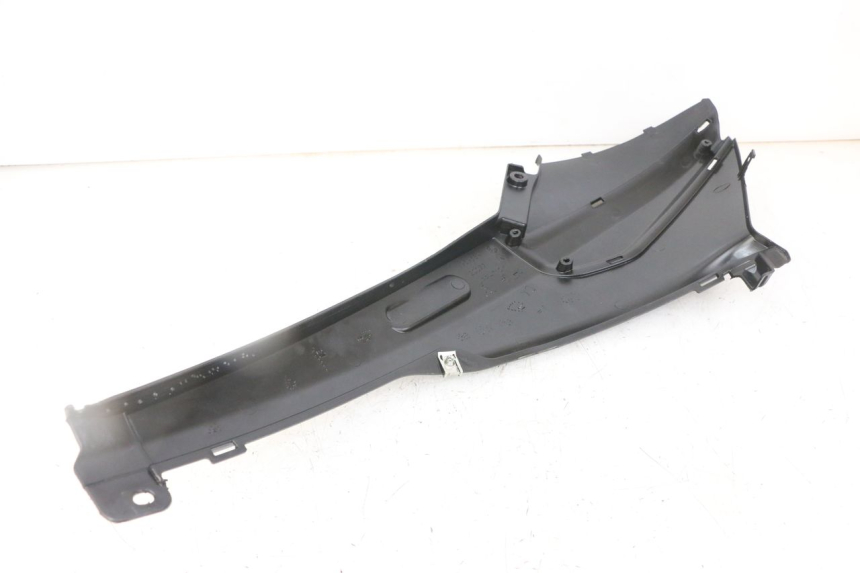 photo de CACHE SOUS SELLE DROIT PIAGGIO NRG POWER PUREJET 50 (2018 - 2021)