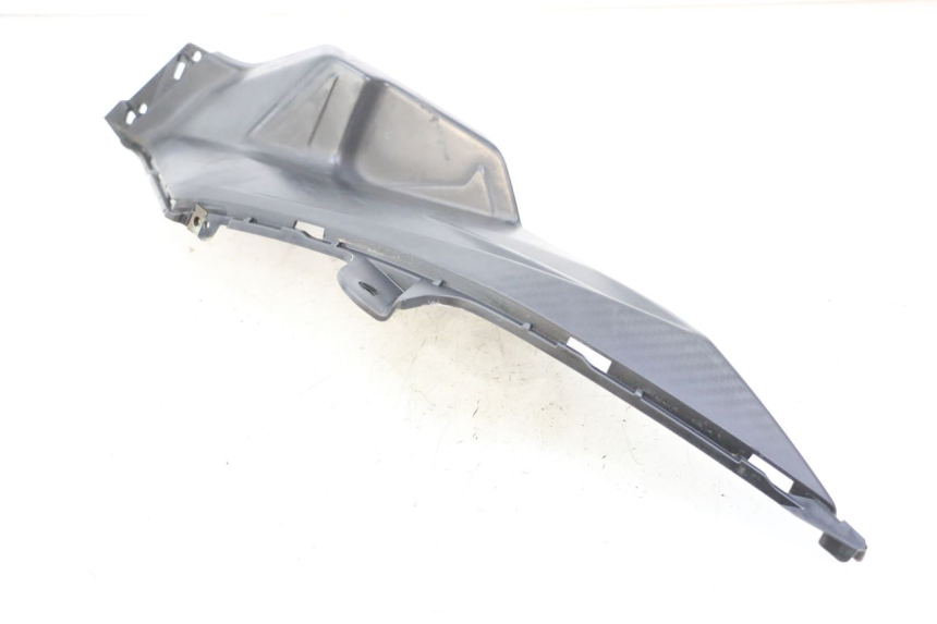 photo de CACHE SOUS SELLE DROIT SYM ORBIT III 3 4T 50 (2021 - 2025) - Autre angle de vue