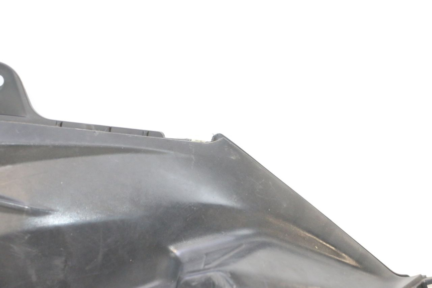 photo de CACHE SOUS SELLE DROIT SYM ORBIT III 3 4T 50 (2018 - 2021) - État de surface