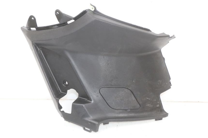 photo de CACHE SOUS SELLE DROIT PEUGEOT STREETZONE I 2T 50 (2018 - 2020)