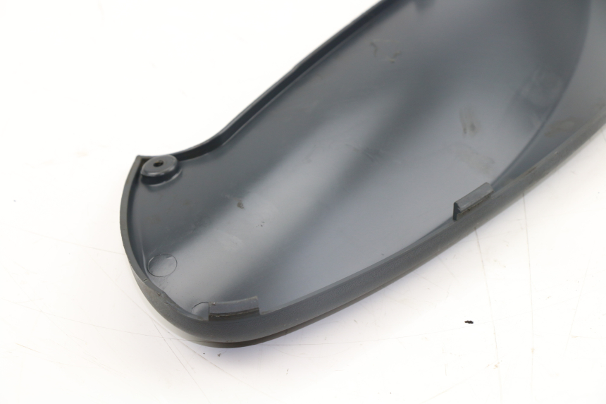 photo de CACHE SOUS SELLE DROIT PIAGGIO FLY 125 (2005 - 2012)
