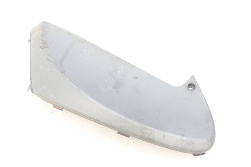 photo de CACHE SOUS SELLE DROIT PIAGGIO FLY 100 (2006 - 2010)