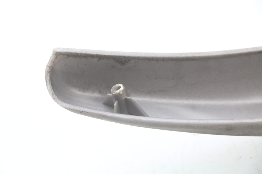 photo de CACHE SOUS SELLE DROIT PIAGGIO LIBERTY 4T 50 (2004 - 2008)
