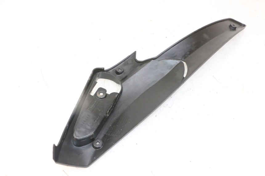 photo de CACHE SOUS SELLE DROIT GILERA RUNNER SL 50 (2006 - 2009)