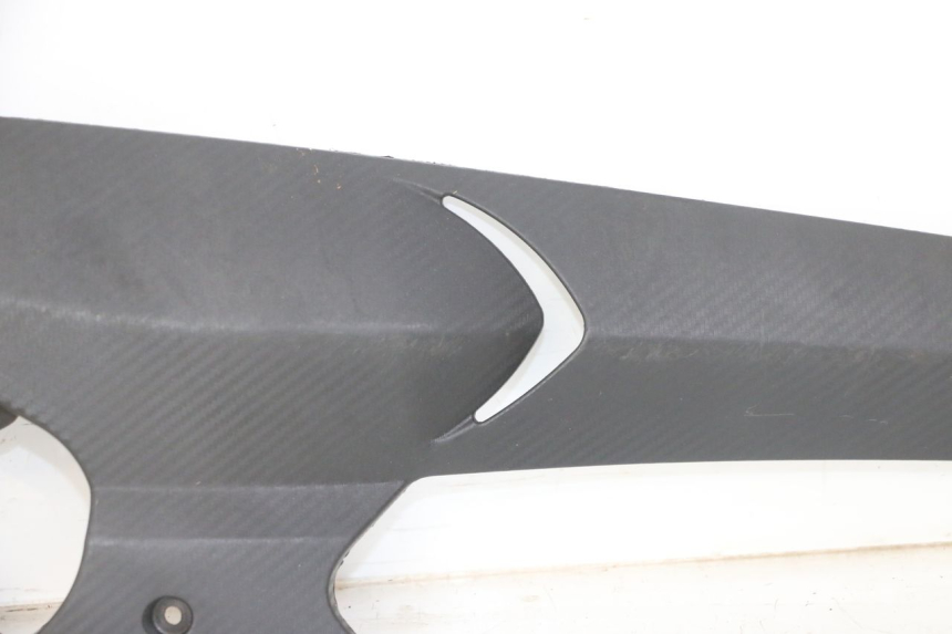photo de CACHE SOUS SELLE DROIT GILERA RUNNER SL 50 (2006 - 2009)