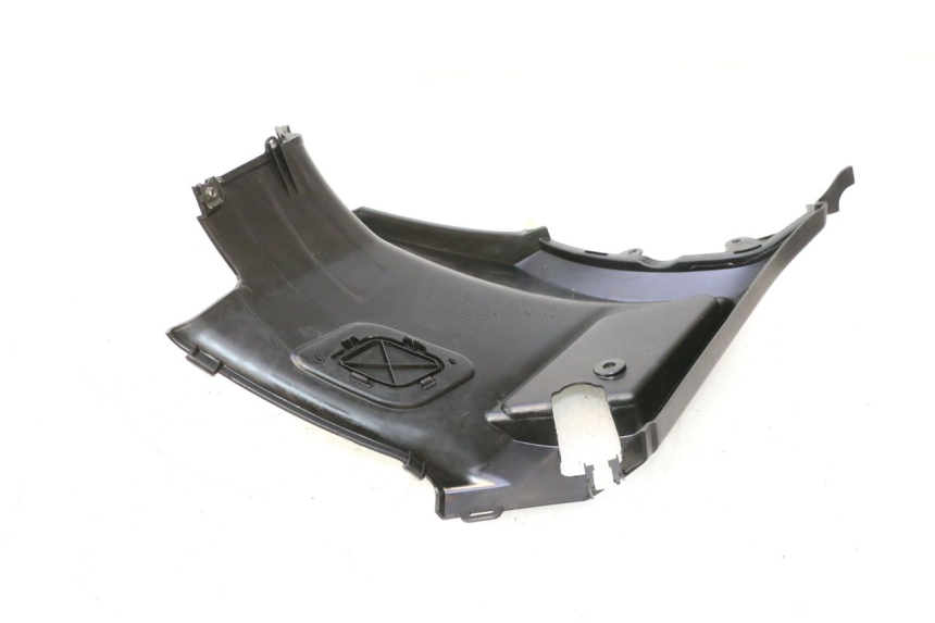 photo de CACHE SOUS SELLE DROIT PEUGEOT STREETZONE NAKED 2T 50 (2014 - 2018) - Autre angle de vue