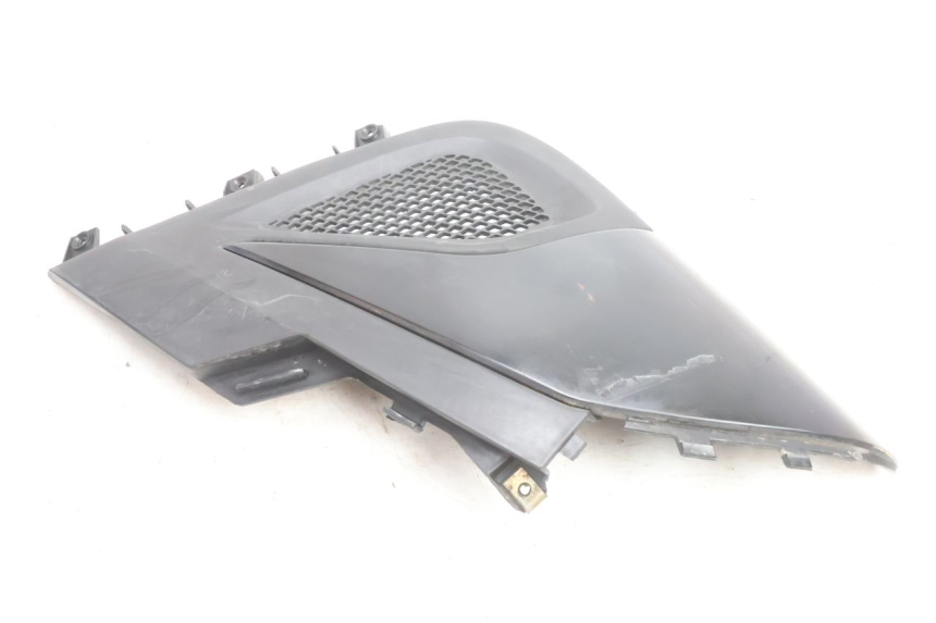 photo de CACHE SOUS SELLE DROIT KYMCO SUPER 8 2T 50 (2007 - 2013) - Vue principale