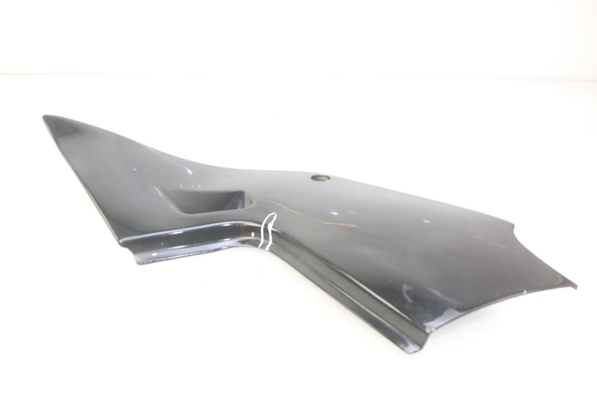 photo de CACHE SOUS SELLE DROIT SUZUKI GSX-F GSX  F 1100 (1988 - 1994)