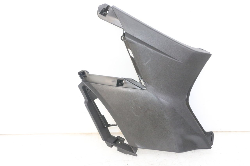 photo de CACHE SOUS SELLE DROIT APRILIA SXR 50 (2021 - 2023)