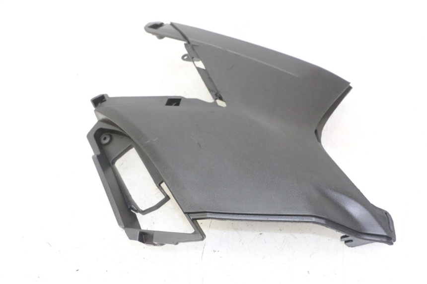 photo de CACHE SOUS SELLE DROIT APRILIA SXR 50 (2021 - 2023)