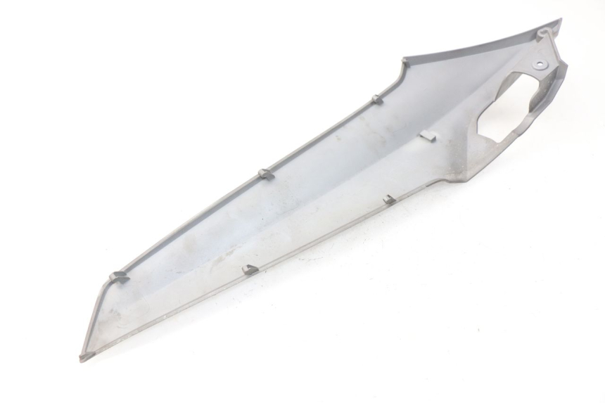 photo de CACHE SOUS SELLE DROIT SYM GTS EFI ABS 125 (2012 - 2016)