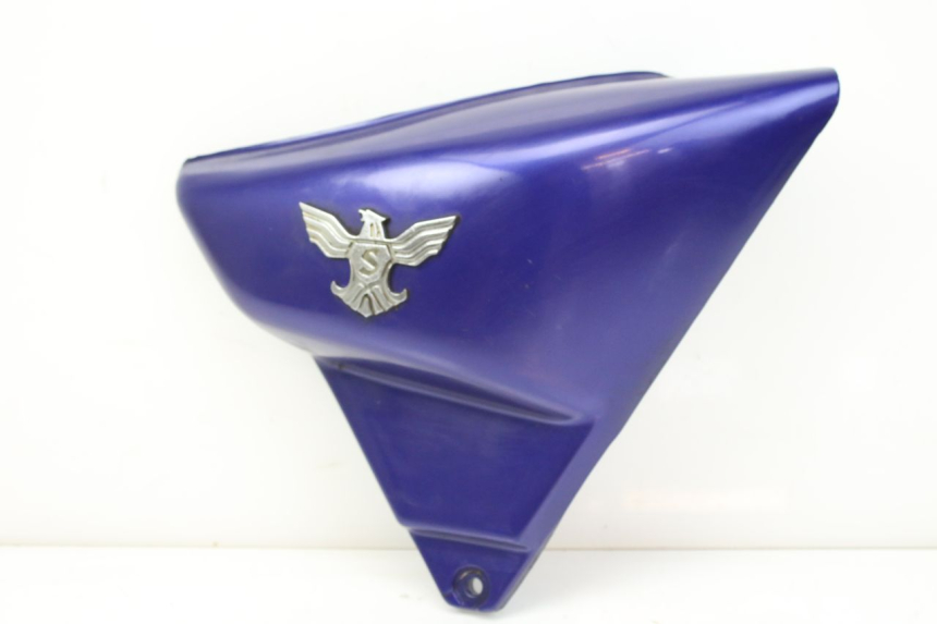 photo de CACHE SOUS SELLE DROIT SYM HUSKY 125 (1999 - 2005)