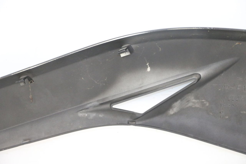 photo de CACHE SOUS SELLE DROIT YAMAHA X-MAX XMAX 125 (2010 - 2014)