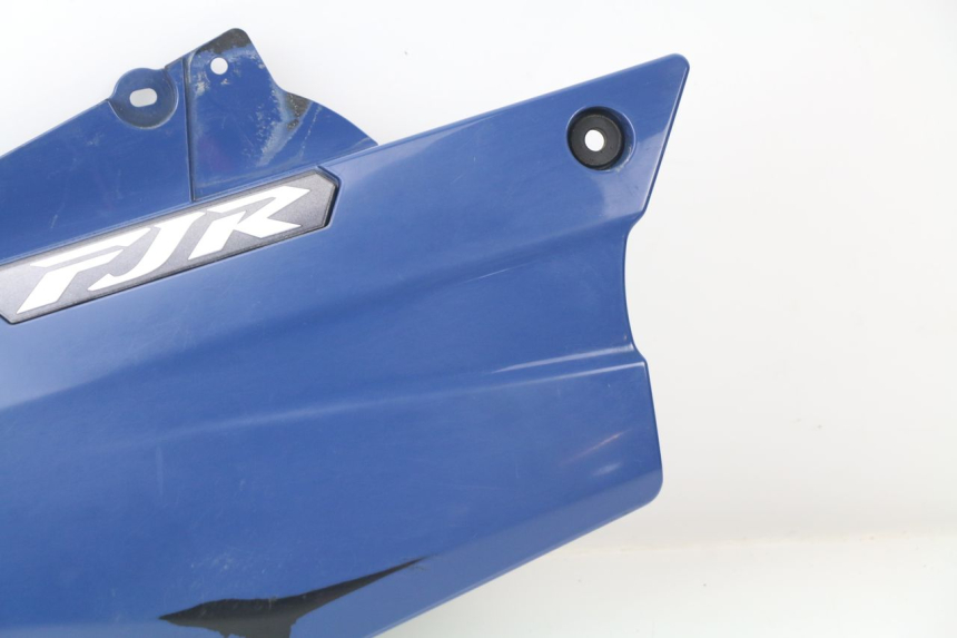 photo de CACHE SOUS SELLE DROIT YAMAHA FJR ABS 1300 (2006 - 2012)