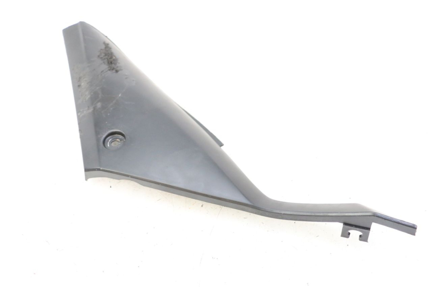photo de CACHE SOUS SELLE DROIT YAMAHA TZR 50 (2008 - 2016)