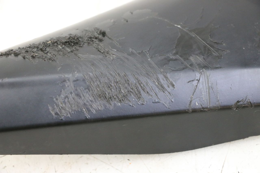 photo de CACHE SOUS SELLE DROIT YAMAHA TZR 50 (2008 - 2016)