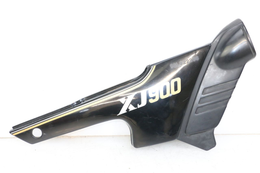 photo de CACHE SOUS SELLE DROIT YAMAHA XJ F 900 (1983 - 1994)