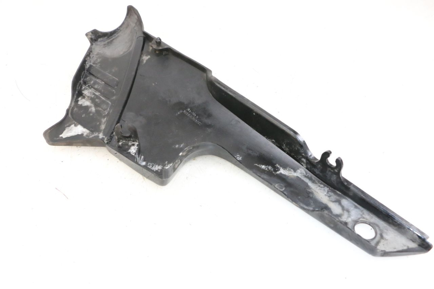 photo de CACHE SOUS SELLE DROIT YAMAHA XJ F 900 (1983 - 1994)
