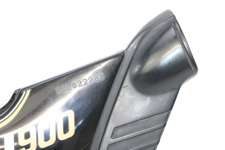 photo de CACHE SOUS SELLE DROIT YAMAHA XJ F 900 (1983 - 1994)