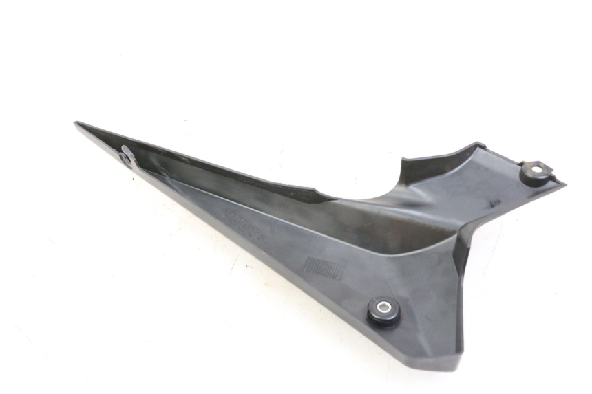 photo de CACHE SOUS SELLE DROIT YAMAHA XJ6 600 (2008 - 2016)