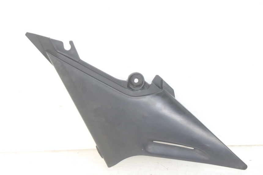 photo de CACHE SOUS SELLE DROIT YAMAHA XJN DIVERSION 600 (2000 - 2003)