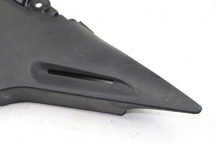 photo de CACHE SOUS SELLE DROIT YAMAHA XJS DIVERSION 600 (2000 - 2003)