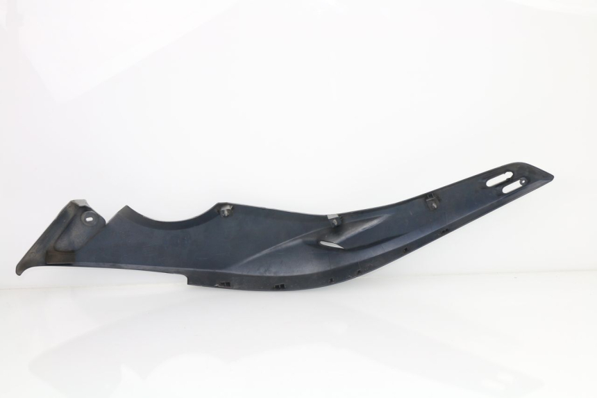 photo de CACHE SOUS SELLE DROIT YAMAHA XP T-MAX TMAX 500 (2004 - 2007)